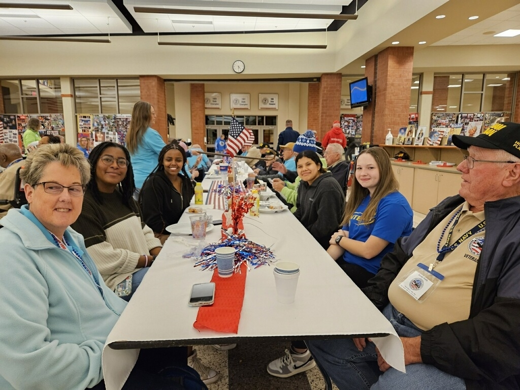 Interact Club Holds Annual Indy Honor Flight